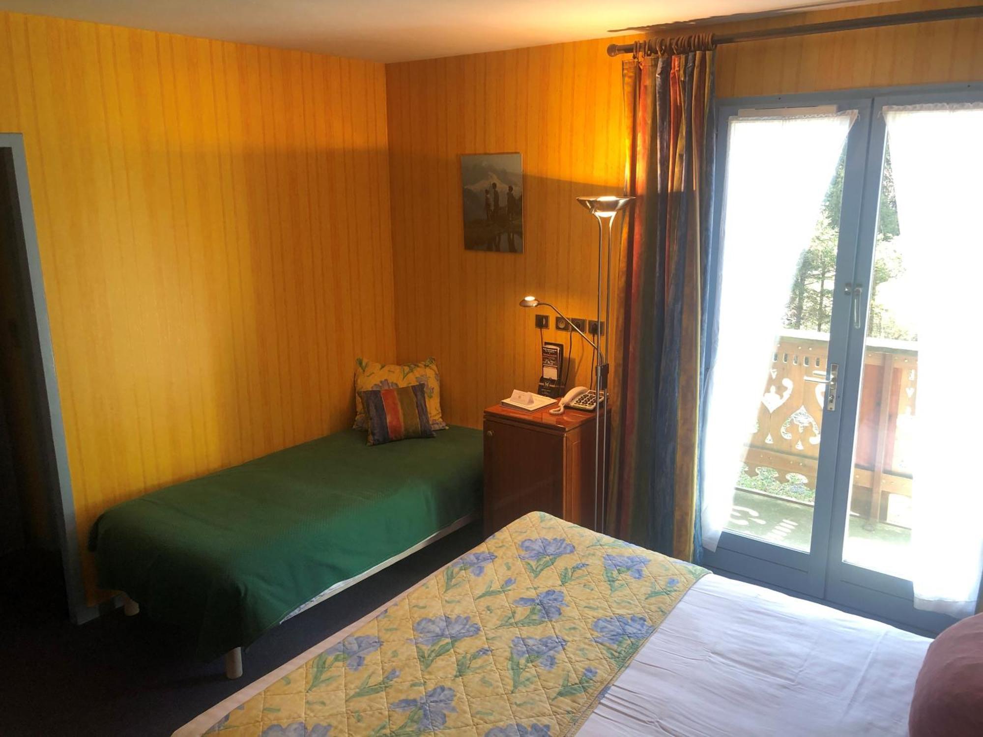 Brit Hotel Florimont Saint-Ferreol Экстерьер фото