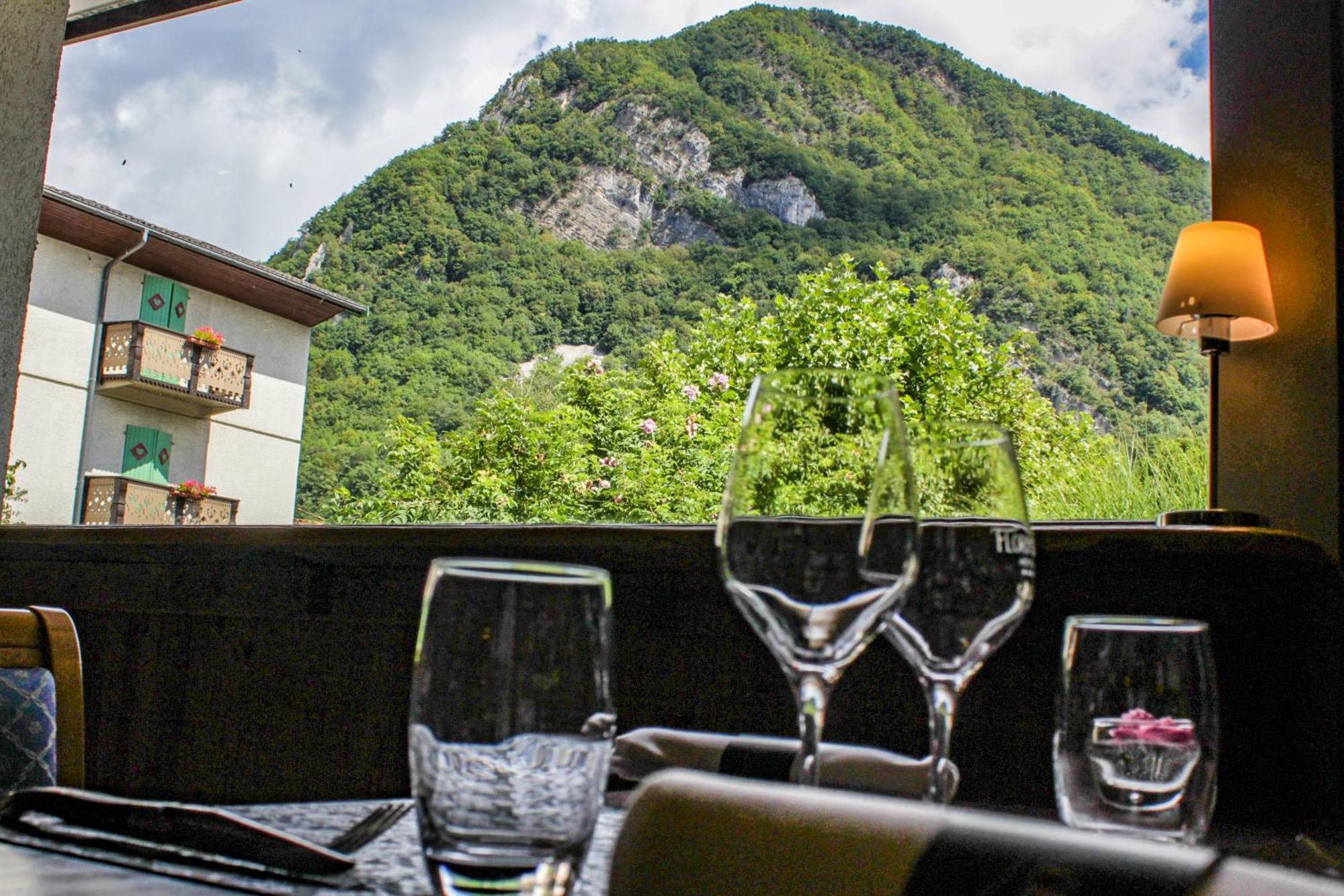 Brit Hotel Florimont Saint-Ferreol Экстерьер фото